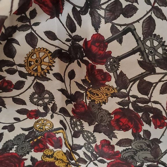 Hot Topic Medium Black Snap-Front Split-Back Long Steampunk Vest - Picture 5 of 8